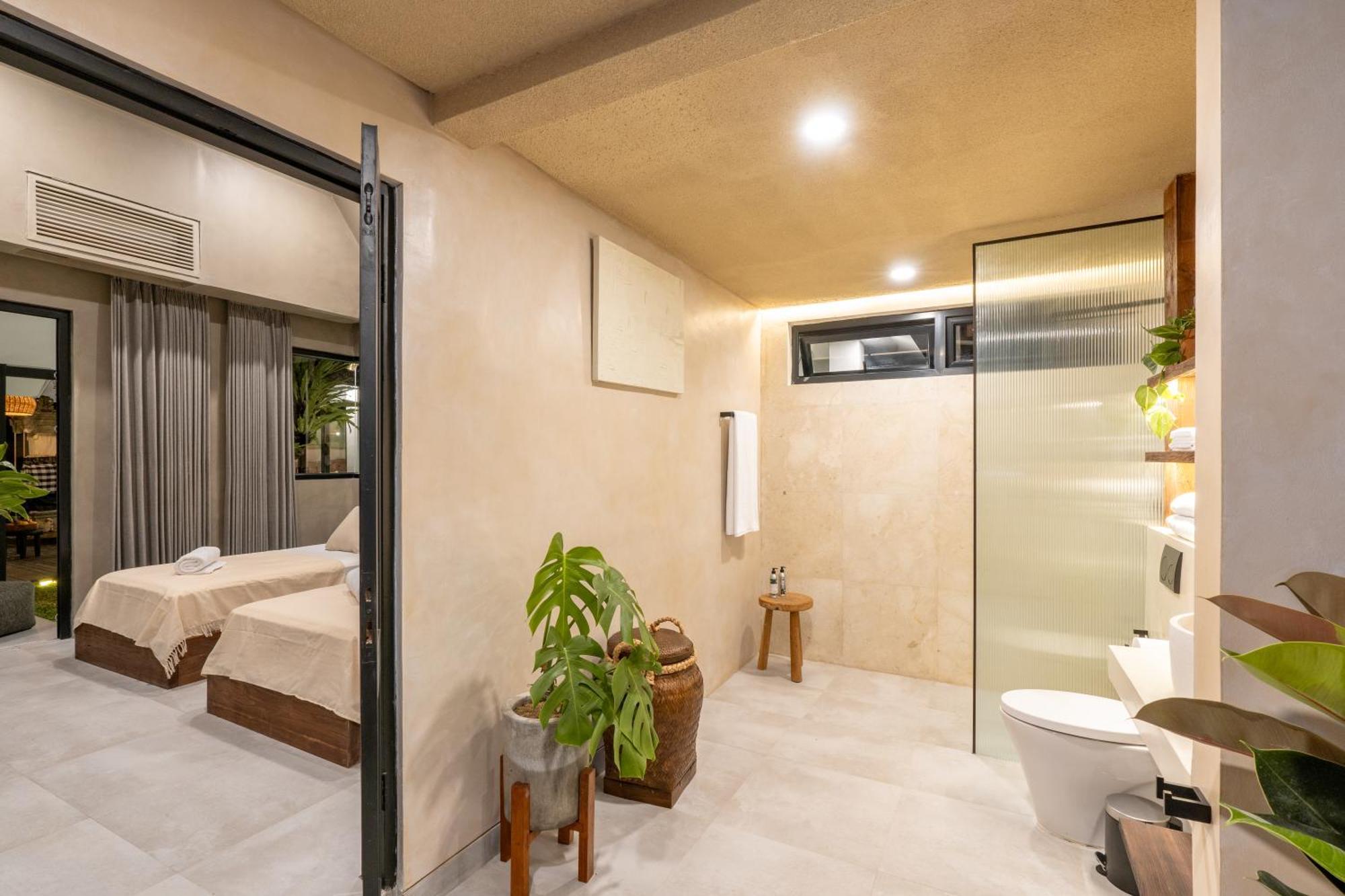 Zee Design Villa & Spa Sanur Exterior photo